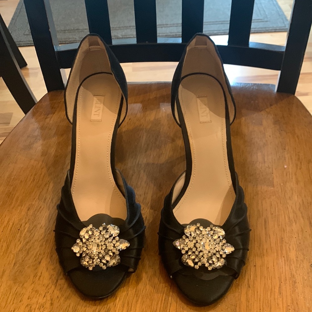 Beautiful black rhinestoned Glint heels